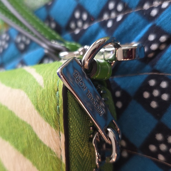 Michael Kors Green Zebra Print Mole Hair  Wallet - Picture 5 of 9